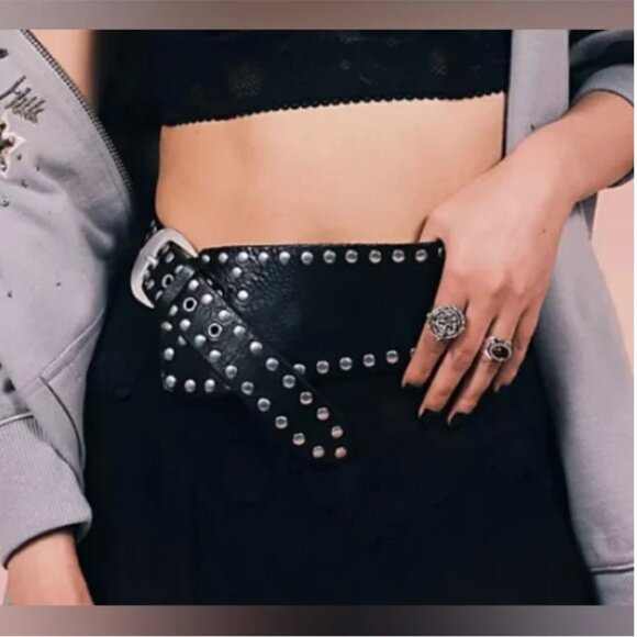 NEW. Free People NWT Jagger Hip Belt Leather Black